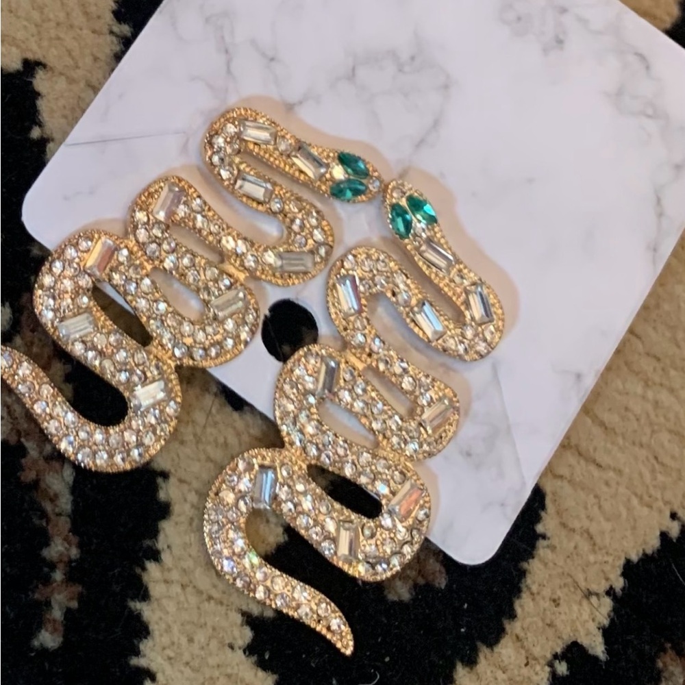Gold and green snake earrings, boutique, diamond look